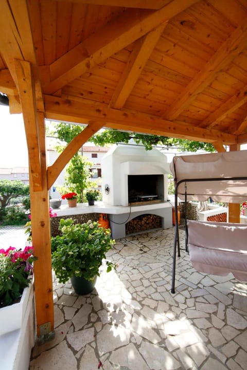 BBQ facilities, Balcony/Terrace