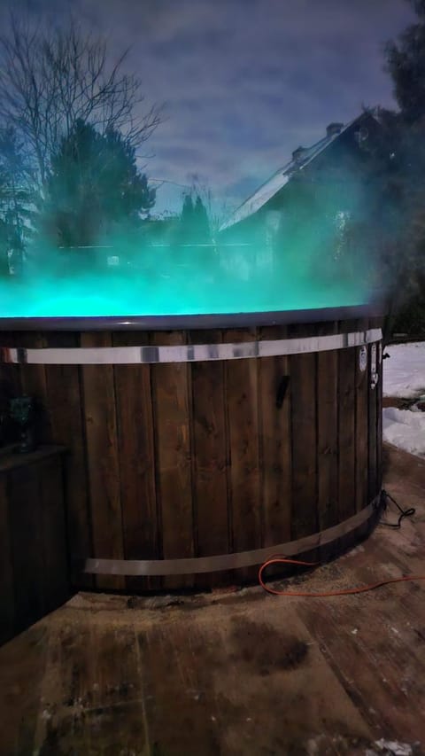 Natural landscape, Hot Tub