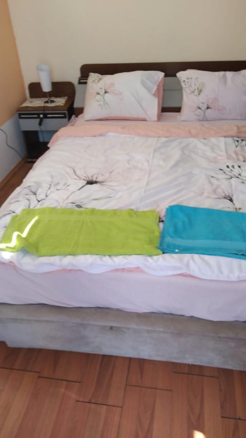 Apartman Ipak Se Okrece Apartment in Dubrovnik-Neretva County