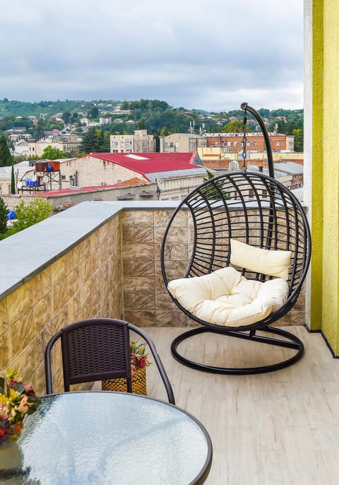 Patio, Balcony/Terrace