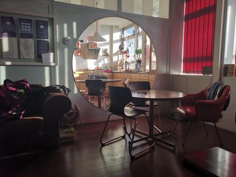 Lounge or bar, Dining area