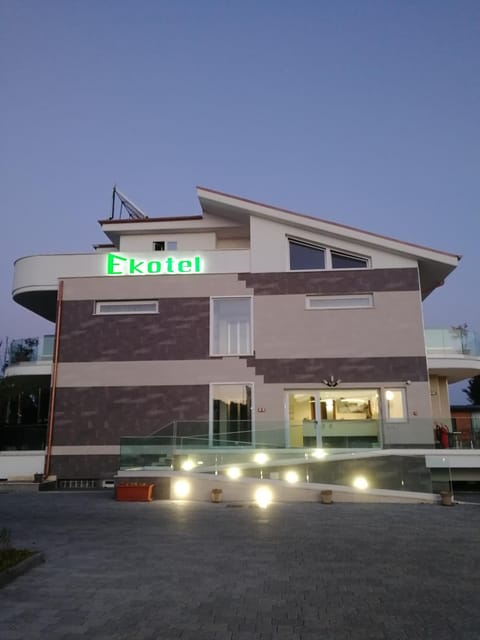 Facade/entrance, Parking