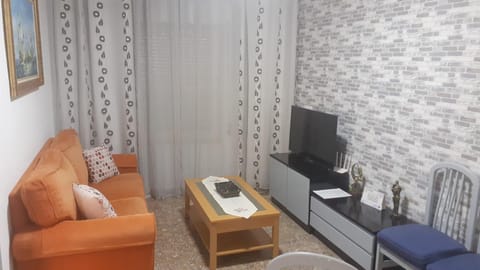 Communal lounge/ TV room, Living room