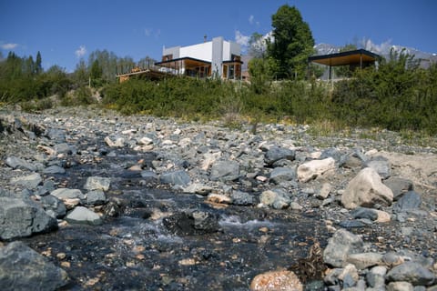 Property building, Day, Natural landscape, Mountain view