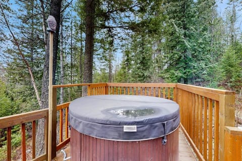 Lakeview Chalet House in Idaho