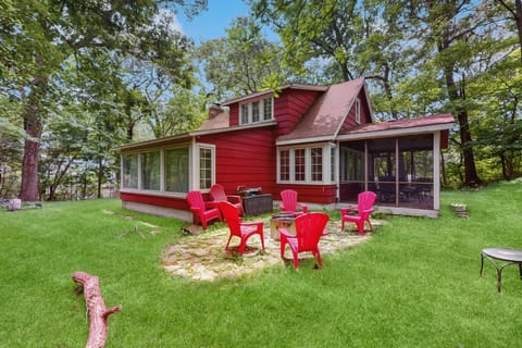 Hillside Cottage House in Michiana