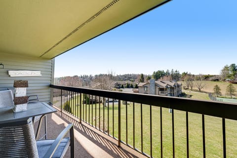 Chetola Cardinal 201 Apartment in Blowing Rock