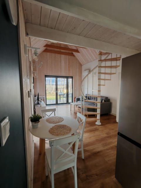 Living room, Photo of the whole room, Dining area