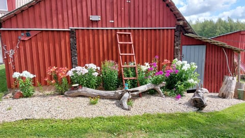 Garden, Garden view