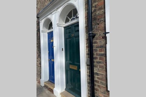 Stodham House with Minster views! House in York