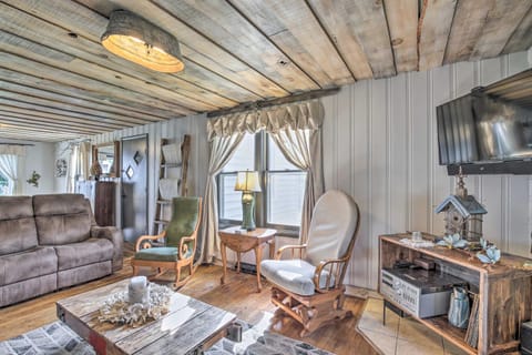 Eclectic Ladysmith Hideaway Hike and Hunt! House in Wisconsin