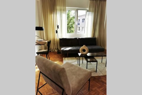 Living room, Lounge or bar, Seating area