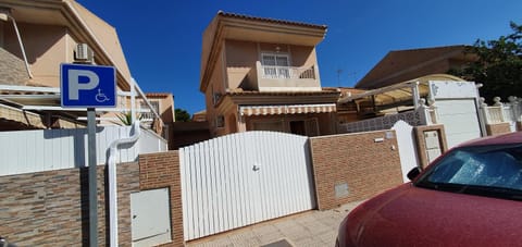 Property building, Street view, Parking