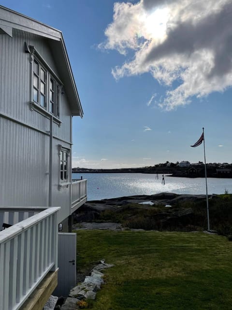 Property building, Sea view