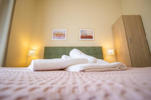 Varkes Suites 1 Apartment in Halkidiki