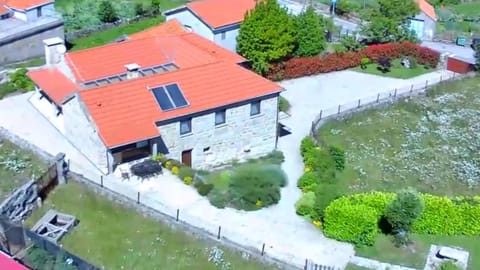 Casa Fonte Do Laboreiro House in Viana do Castelo District, Portugal