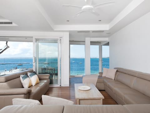 View (from property/room), Living room, Seating area, Sea view