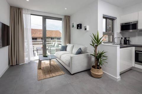 Holiday in Bol **** green Apartment in Bol