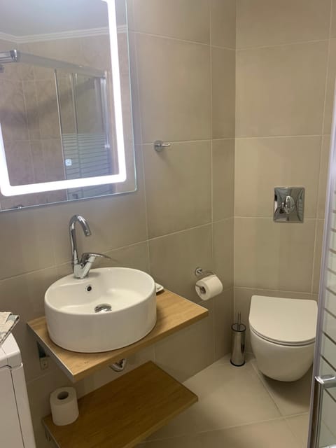 GARDEN LEFKANTI sea rooms & aparts Apartment in Euboea