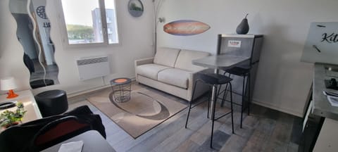 La plage Superbe studio refait à neuf Apartment in Calais