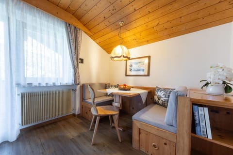 Villa Resi Apartments Apartment in Corvara