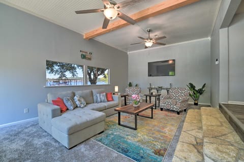 Spacious Granbury Home with Lakefront Outdoor Oasis! House in Texas