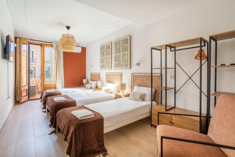 The Collection Barcelona - Paseo de Gracia 5BD and 3BTH for 10 with Terrace Apartment in Barcelona