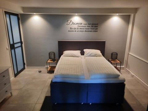 Have a nice stay! - Souterrain Edelweiss Apartment in Noordwijk