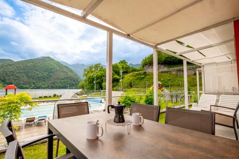 Patio, View (from property/room), Lake view, Mountain view