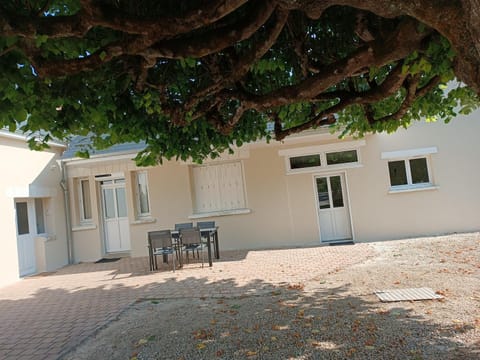 Property building, Patio