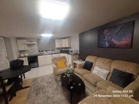 Login house A Apartment in Londonderry