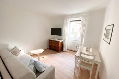 In Urbi, city appartement Apartment in Brixen