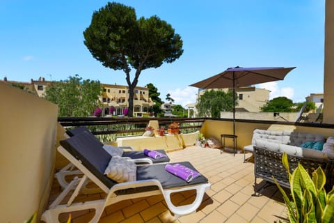 Balcony/Terrace, Garden view, sunbed