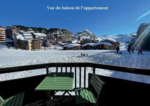 Avoriaz au pied des pistes et des commerces, secteur Falaise, Immeuble Neva Apartment in Avoriaz