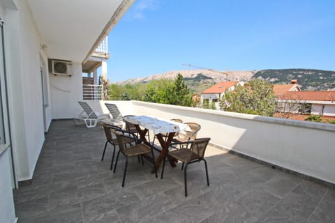 Day, Natural landscape, View (from property/room), Balcony/Terrace, Mountain view