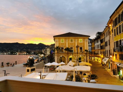 DIMORE DEL CENTRO - Domus Aurea Apartment in Salo