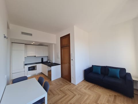 Kitchen or kitchenette, Living room, Dining area