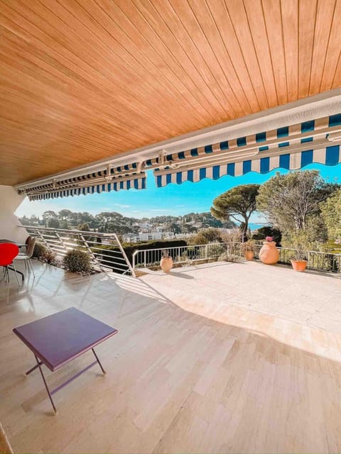 L'HORIZON - 90m2 - Belle vue - Centre - Parking - 3 Chambres Apartment in Cassis