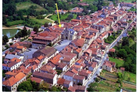 Neighbourhood, Bird's eye view, City view, Location