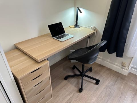 Seating area, Bedroom