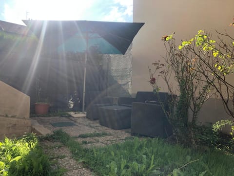 Garden, Balcony/Terrace