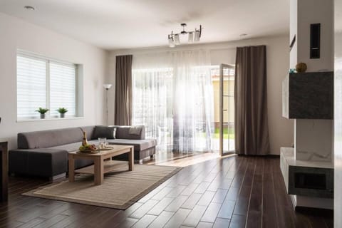 1 House Between two lakes House in Vilnius