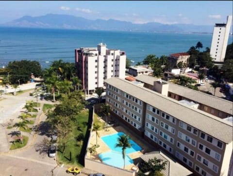 Property building, Bird's eye view, Pool view, Sea view