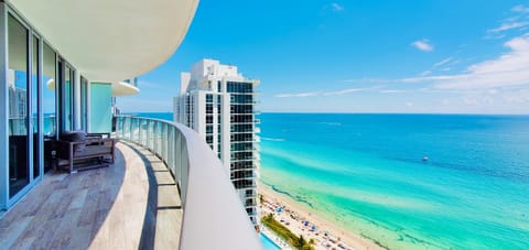 Balcony/Terrace, Beach, Sea view