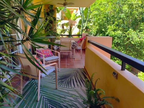 Spring, Winter, Summer, Balcony/Terrace, Floor plan, Dining area, Autumn, Garden view, Seasons, Inner courtyard view