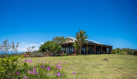 Property building, Natural landscape, Garden