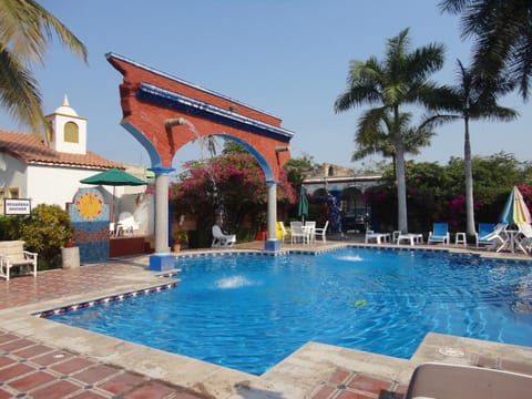 Garden, Swimming pool