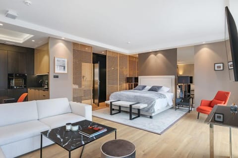 Seating area, Bedroom