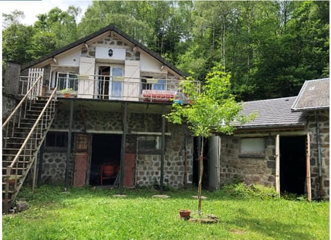 NANA 63 Chalet in Auvergne-Rhône-Alpes