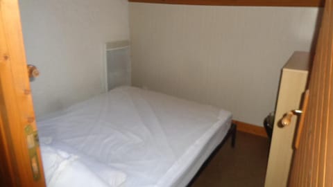 NANA 63 Chalet in Auvergne-Rhône-Alpes